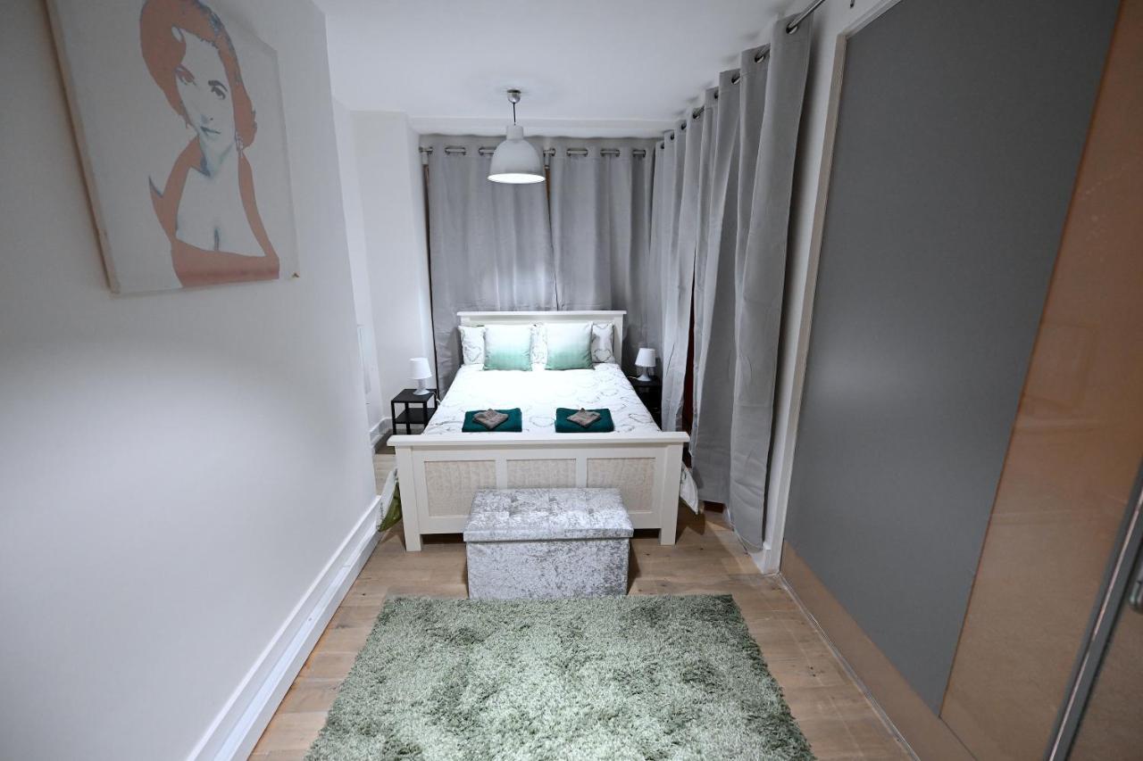 Fabulous Duplex Apartment In Dalston Junction London Exterior photo